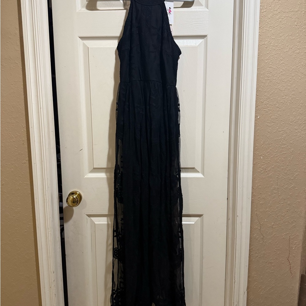 Elegant Black lace Halter Maxi Dress